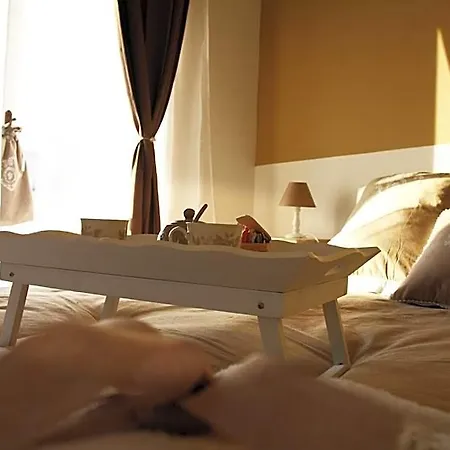 Palace 4*
