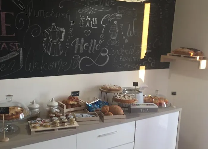 Palace Bed & Breakfast 4*